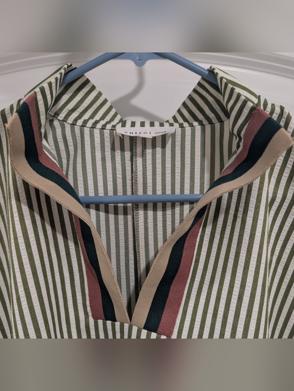 entro Olive & White Striped V-Neck Tunic with Multicolor Trim Size S (Oversized) - Picture 2 of 5